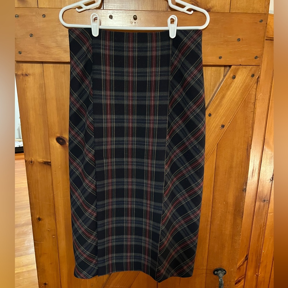 Free People skirt. Midi length. Size 12